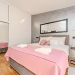 Grbic 1 By Interhome