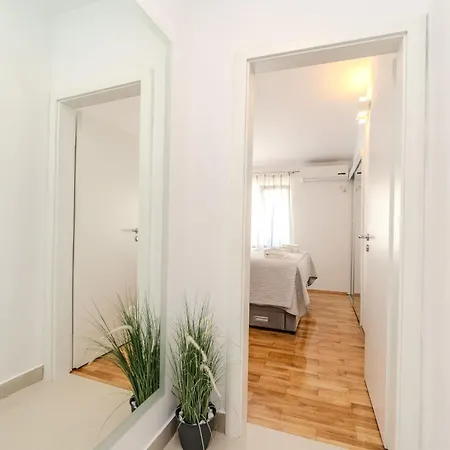 Grbic 1 By Interhome * Privlaka