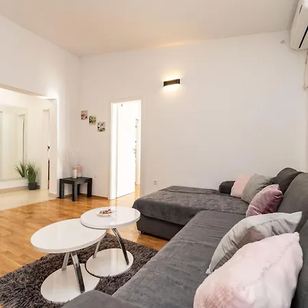 Grbic 1 By Interhome * Privlaka